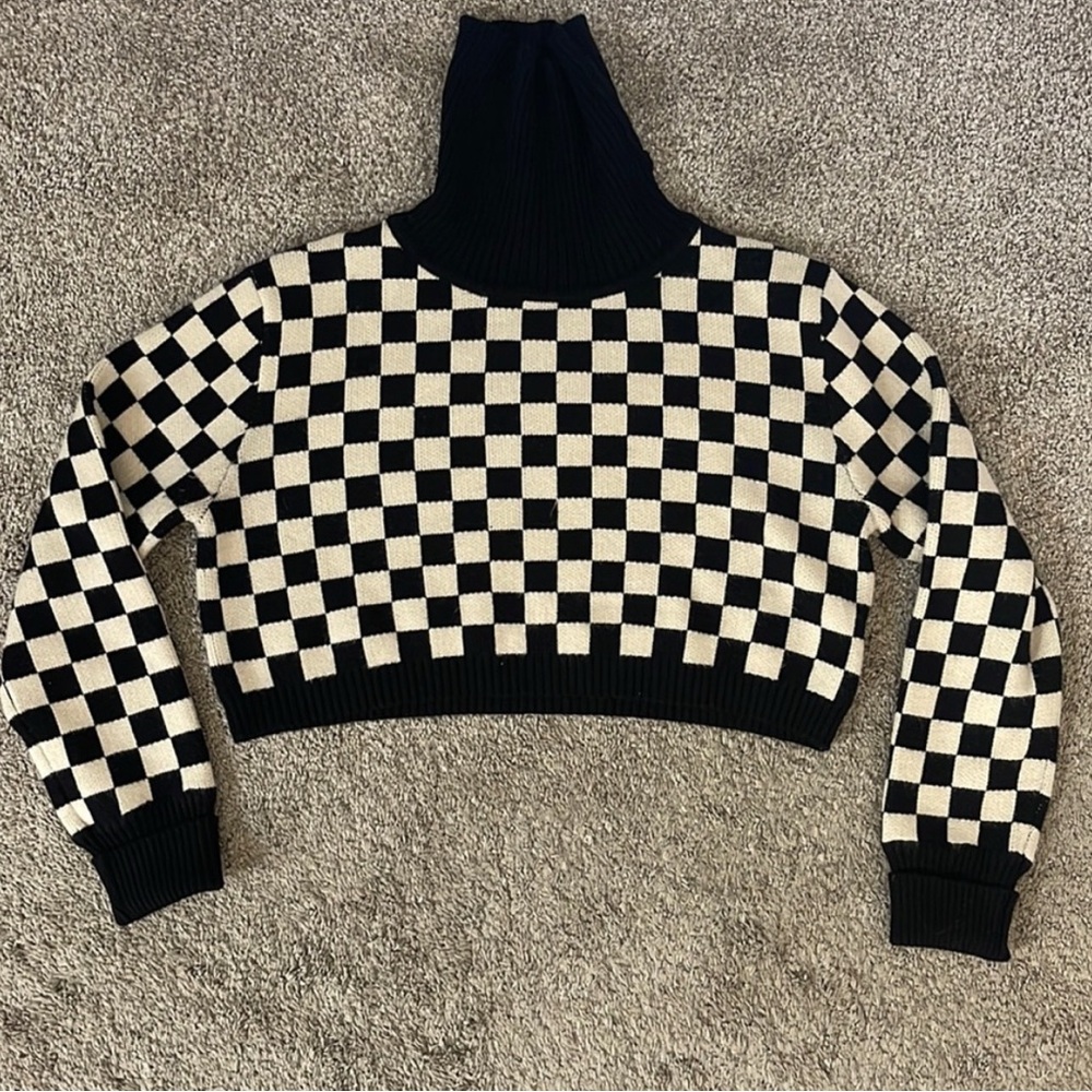 12th Tribe checkered cropped turtle neck sweater
